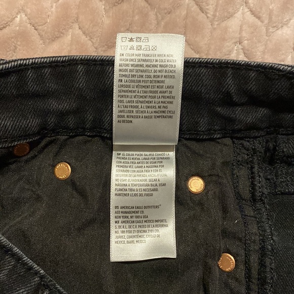 Highest Rise, 90s Boyfriend shorts - Picture 7 of 8